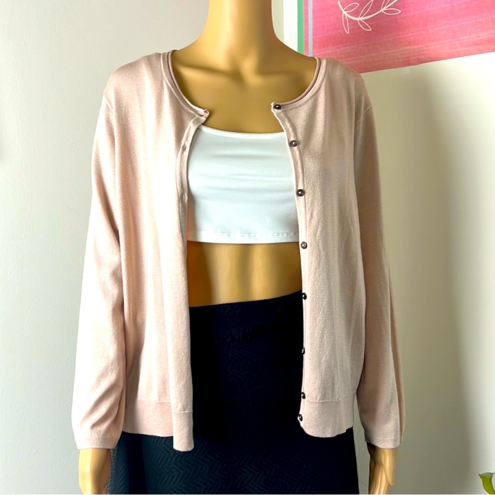 H&M cardigan - Picture 8 of 9